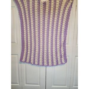 White and Purple Banket